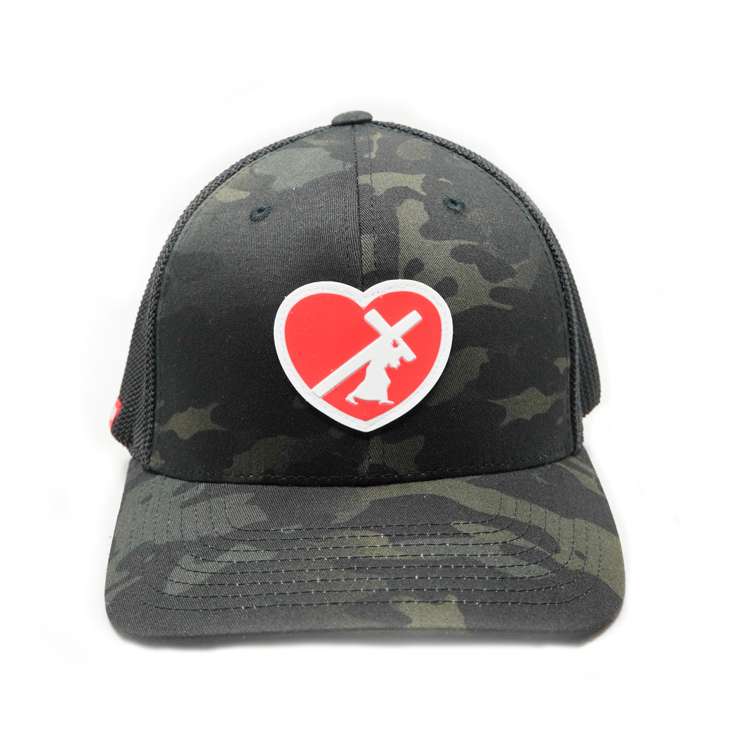 DARK CAMO HEART LOGO FITTED HAT